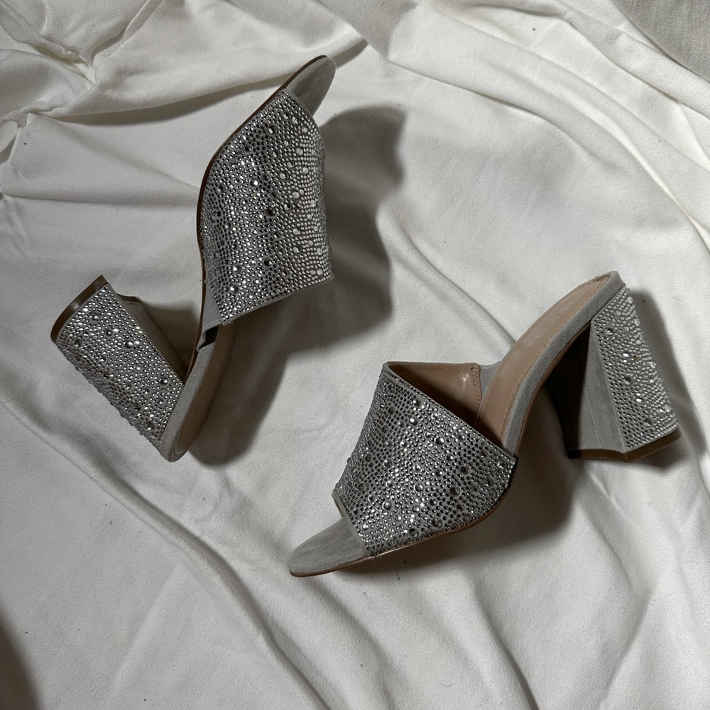 NEW CRYSTAL 💎 OPEN-TOE CHUNK HEEL SIZE 7 MULR CHARLES DAVID ANTHROPOLOGIE